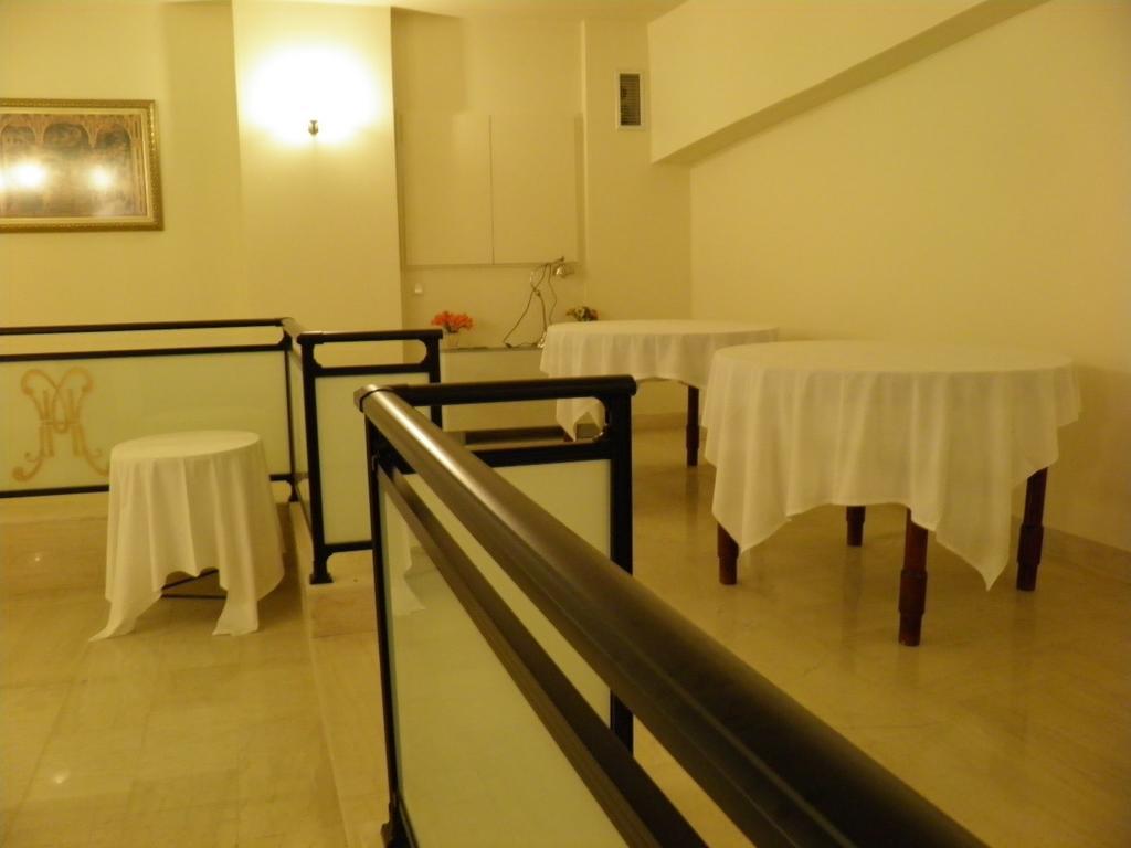 Hotel Meletiou Thebes Exterior foto